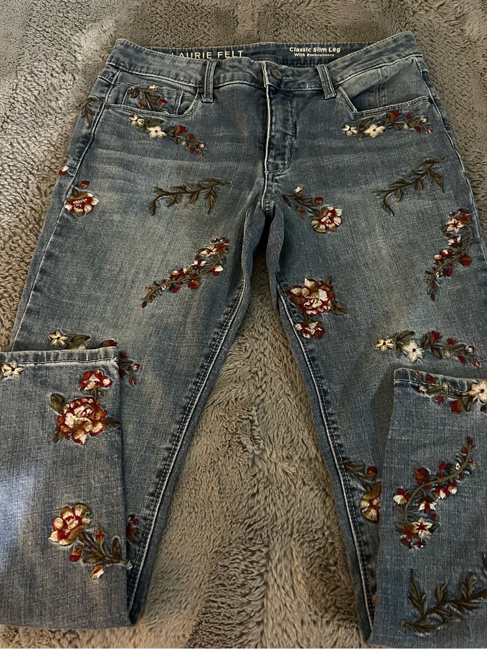 Laurie Felt Embroidered Blue Skinny Jeans with Floral Accents